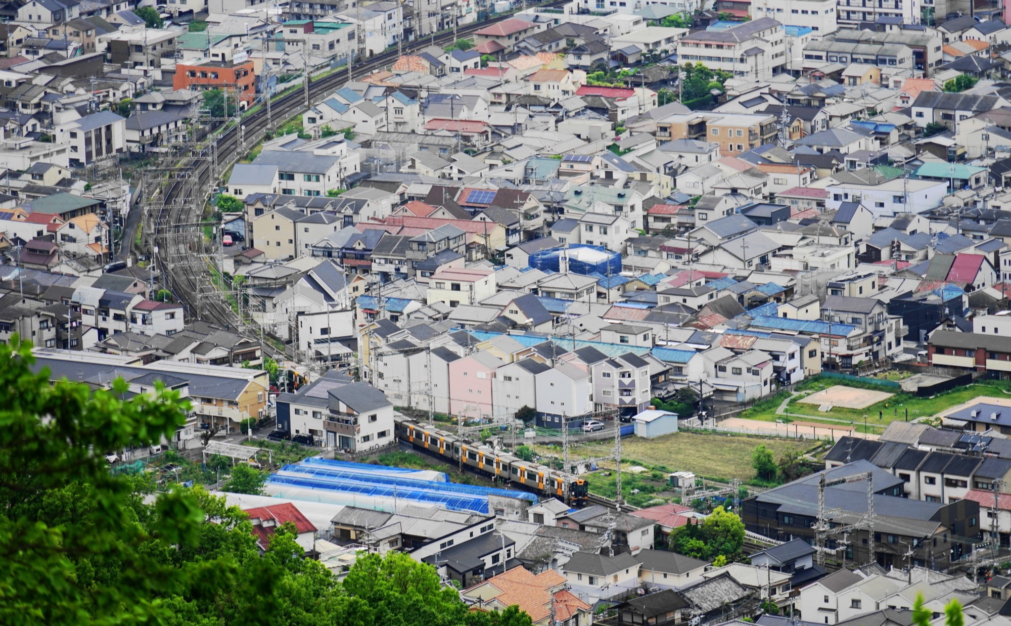 東大阪市「瓢箪山駅」周辺の住みやすさは？穴場のグルメや歴史深い一面も