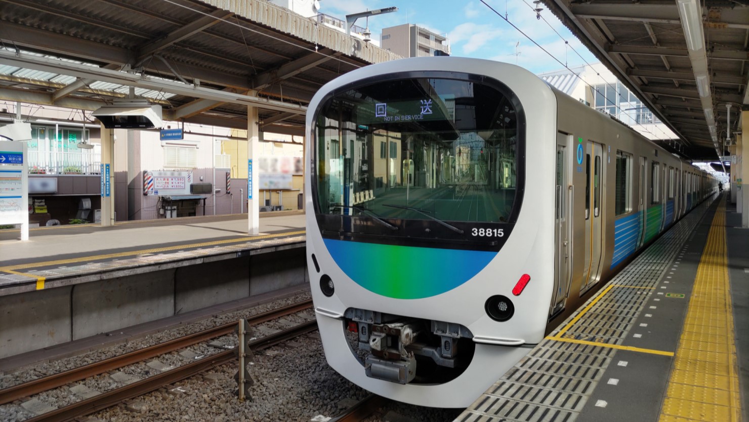 西武新宿線新所沢駅