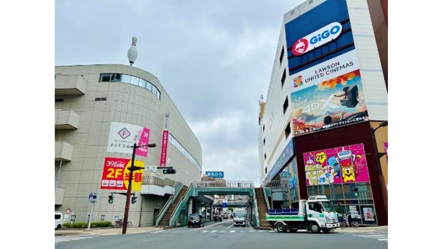 都会的な雰囲気の入間市中心部