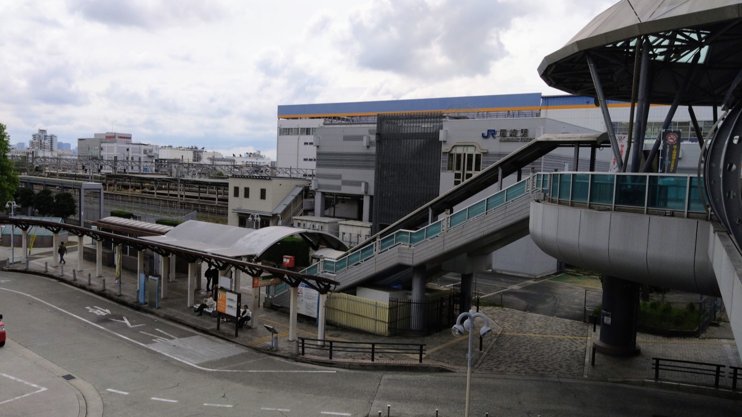 JR尼崎駅近辺の写真