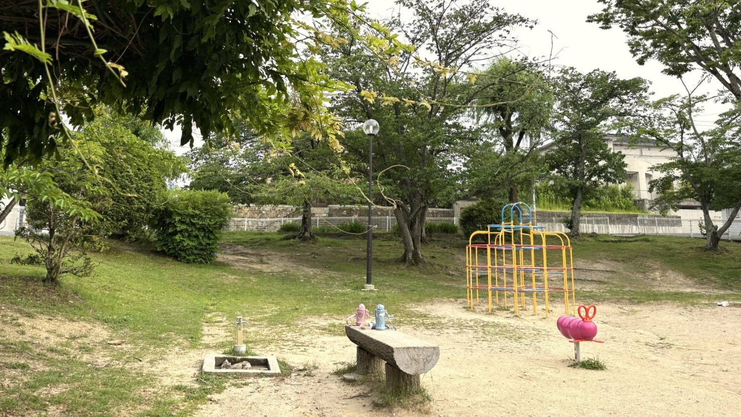 各地域に公園が整備され、放課後には子どもたちの元気な声が響きます。