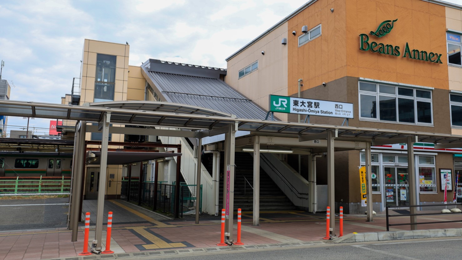東大宮駅前の様子