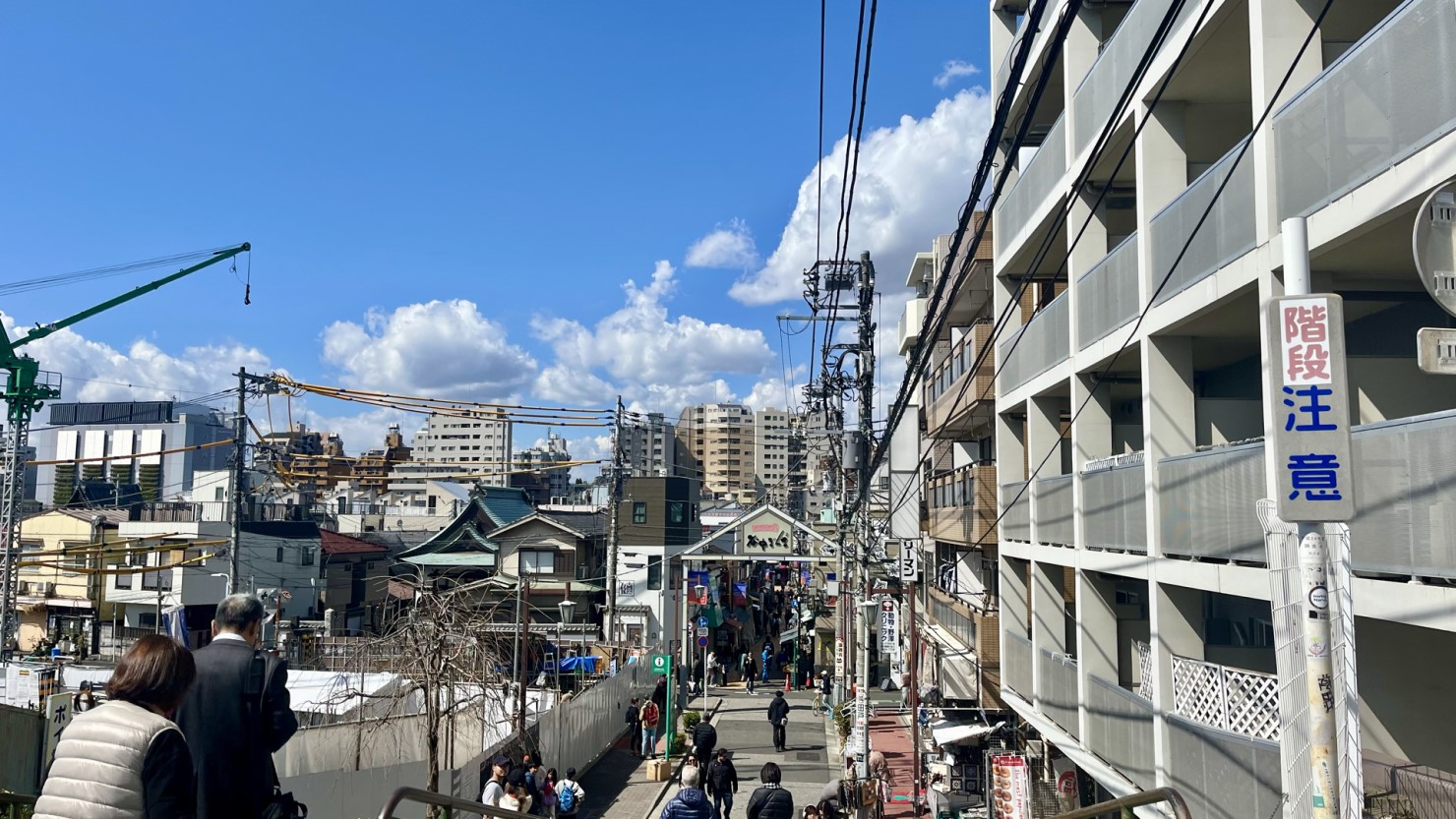谷中銀座商店街 (2025年3月中旬撮影)