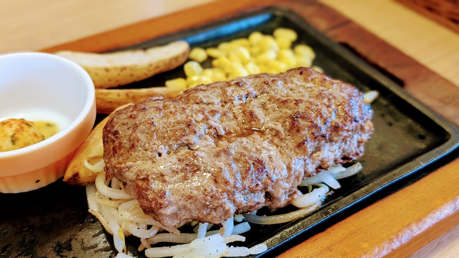 レストラン せんごくのステバー©糸田 