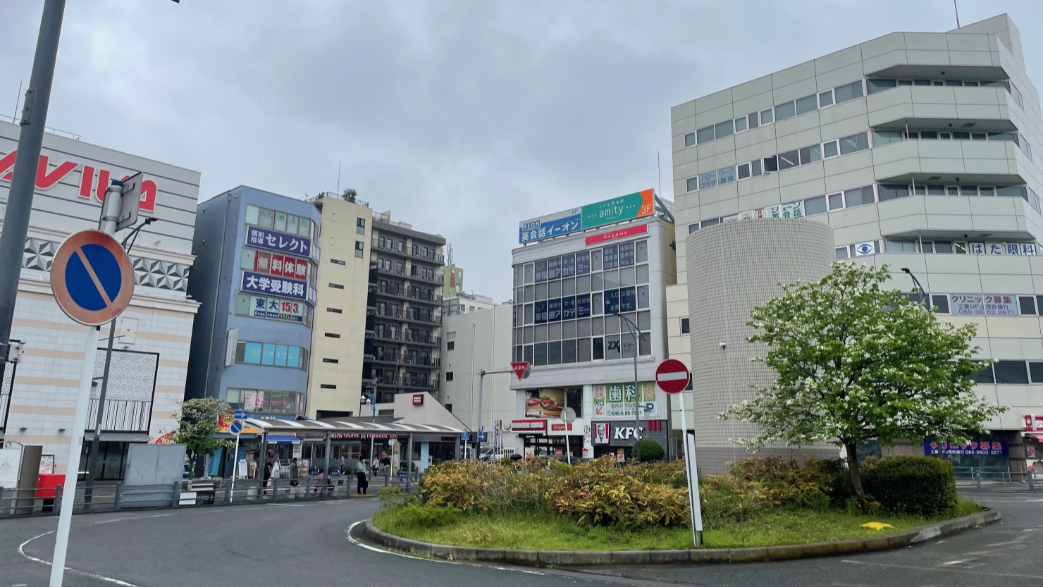 湘南台駅周辺の様子