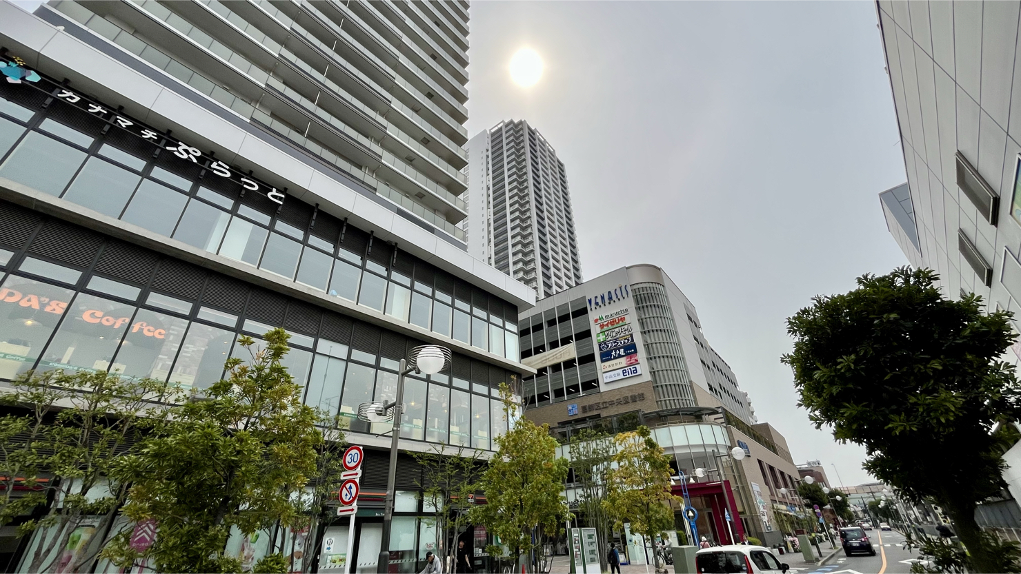 金町駅南口の再開発ビル（ヴィナシス金町、ベルトーレ金町） 　※2025年4月撮影