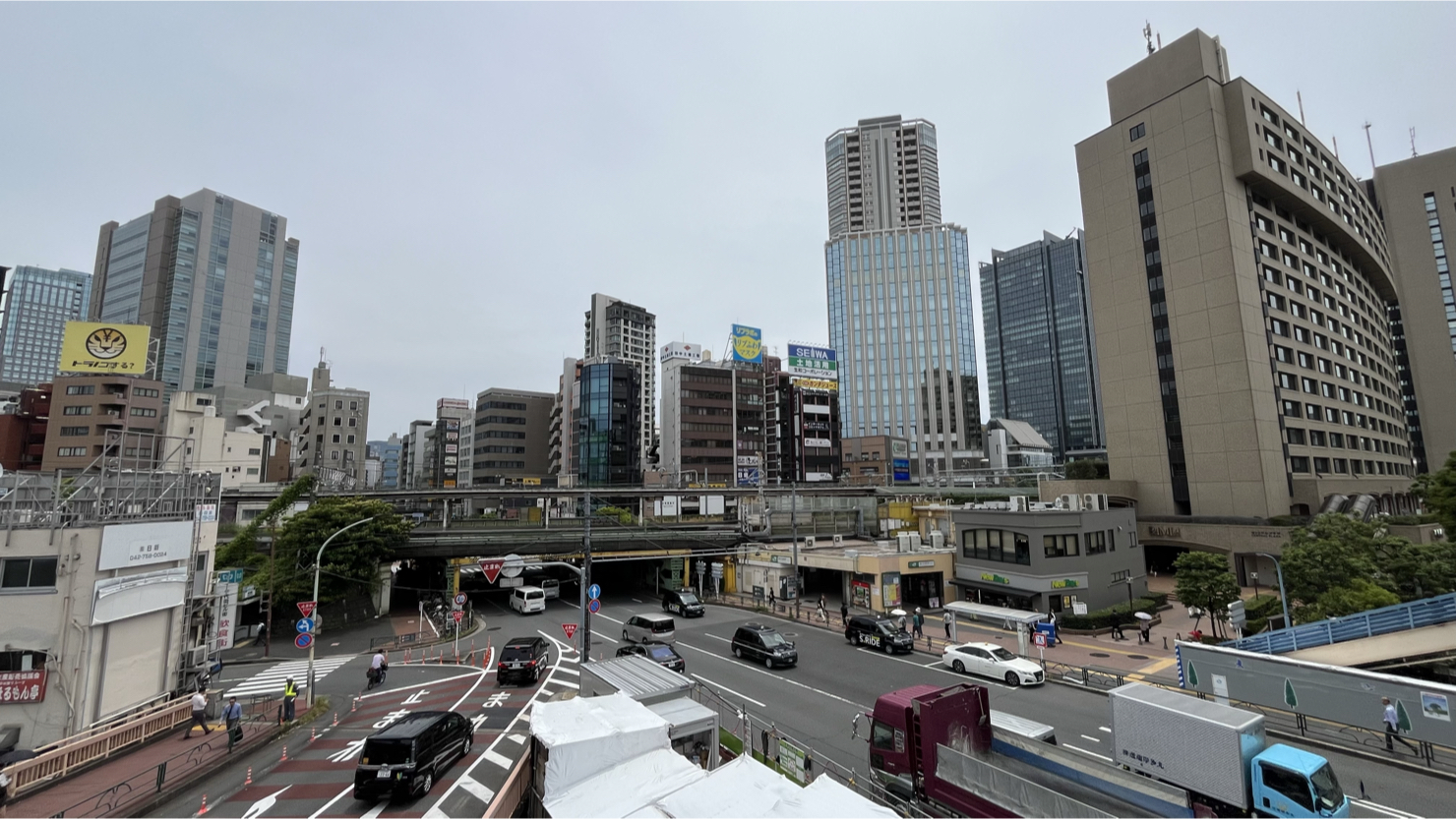 JR飯田橋東口側の現在使用されていない旧ホーム（2025年6月撮影）