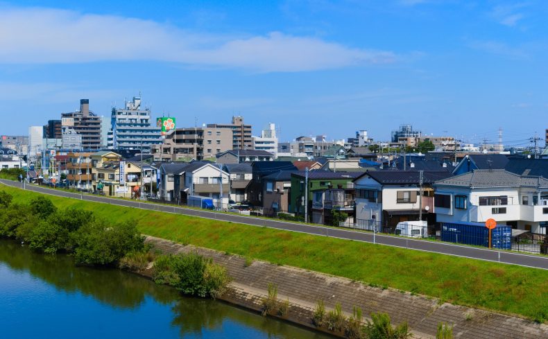 埼玉県「吉川市」の子育て体験談。子育て支援情報や子育てにおすすめのエリアを紹介