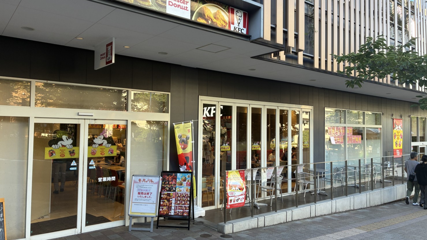 宮崎台駅から徒歩1分のフードコート