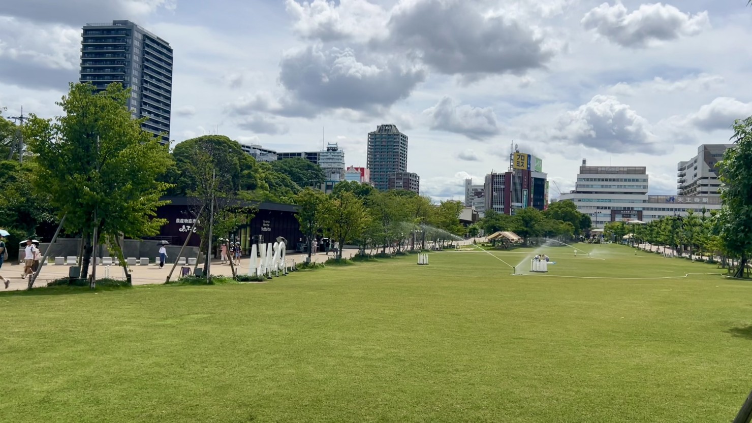 天王寺駅公園口にあるてんしば