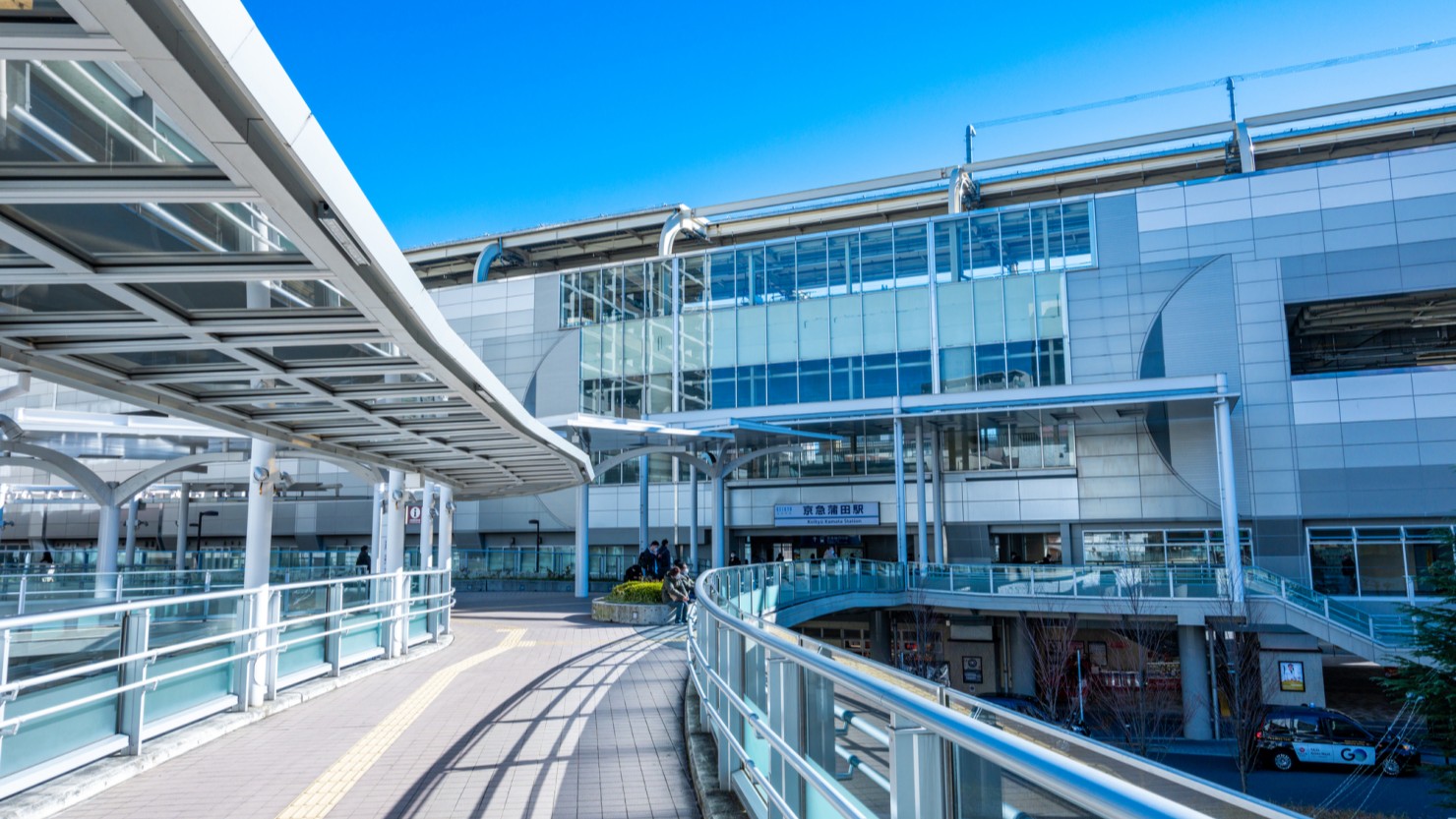 京急蒲田駅前の様子