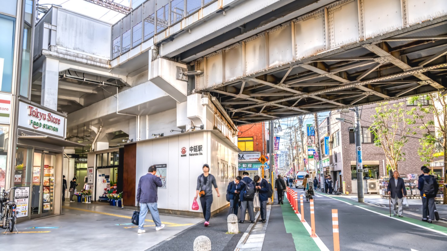 中延駅前の様子