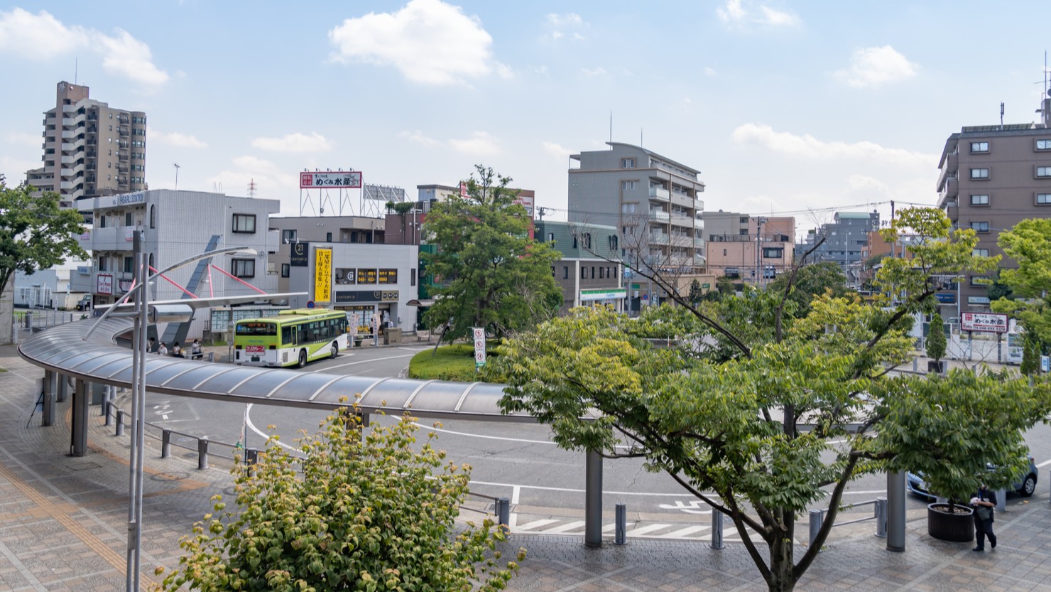 戸田公園駅　駅前ロータリー