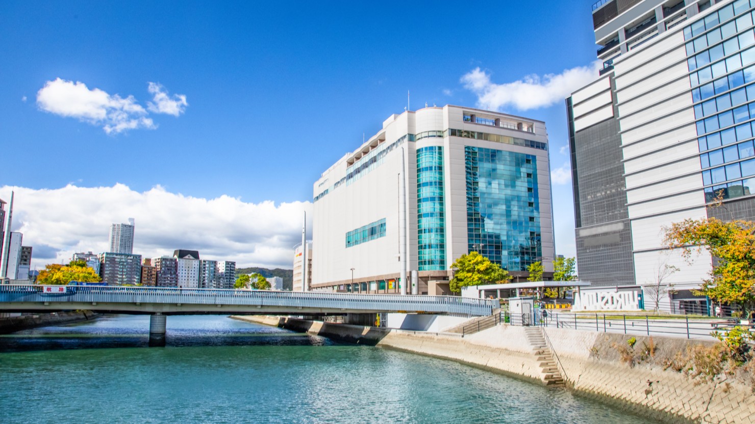 広島駅付近の猿猴川の様子