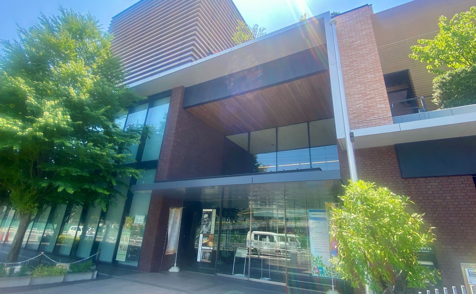 ようこそ知のテーマパークへ。豊かな心を育むまちづくりを推進する「ゆいの森あらかわ（荒川区）」-第６回 進化する東京の図書館を訪ねて