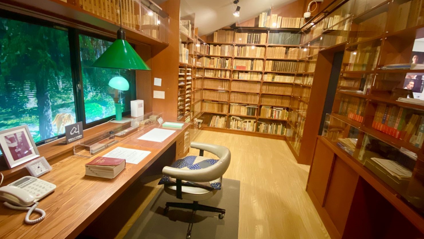 吉村昭先生の書斎(2階)