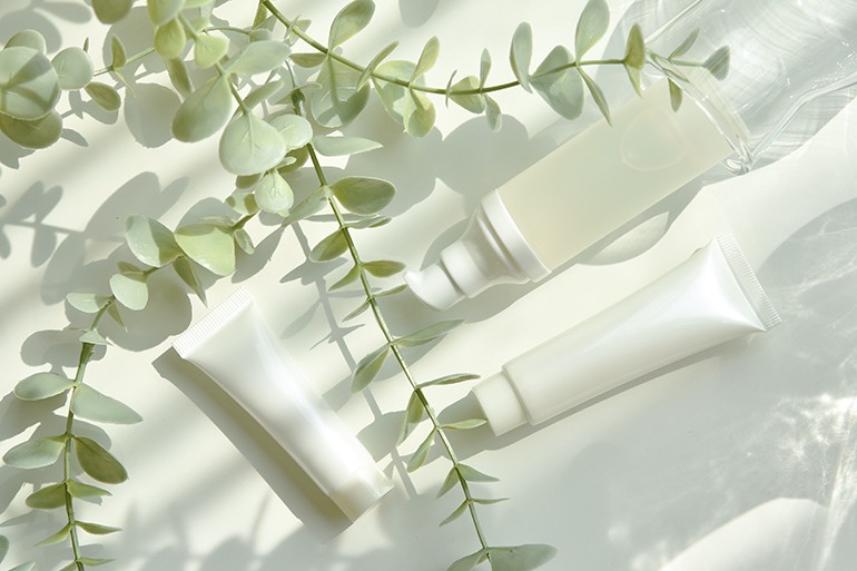 Amazonコスメ画像ガイドライン2026対策！出品停止を防ぐプロの撮影術の物撮り