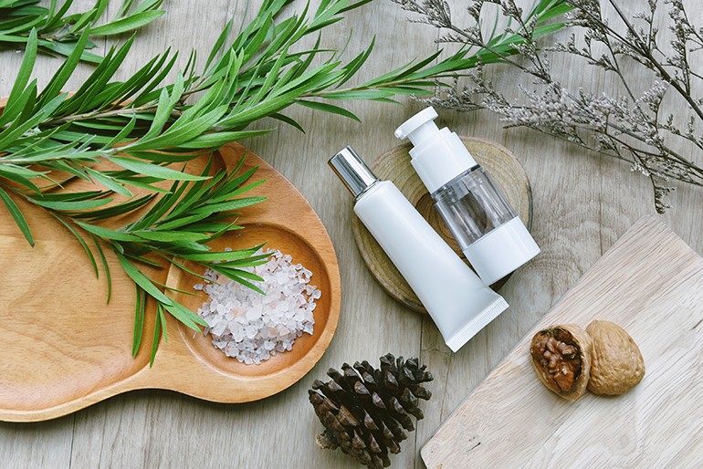 2. ブランドの世界観で魅了する:春の「顔」をつくる撮影