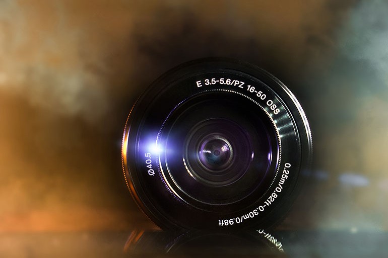 自社撮影はもう限界？商品撮影の時間を劇的に削るプロの物理的解決策の物撮り