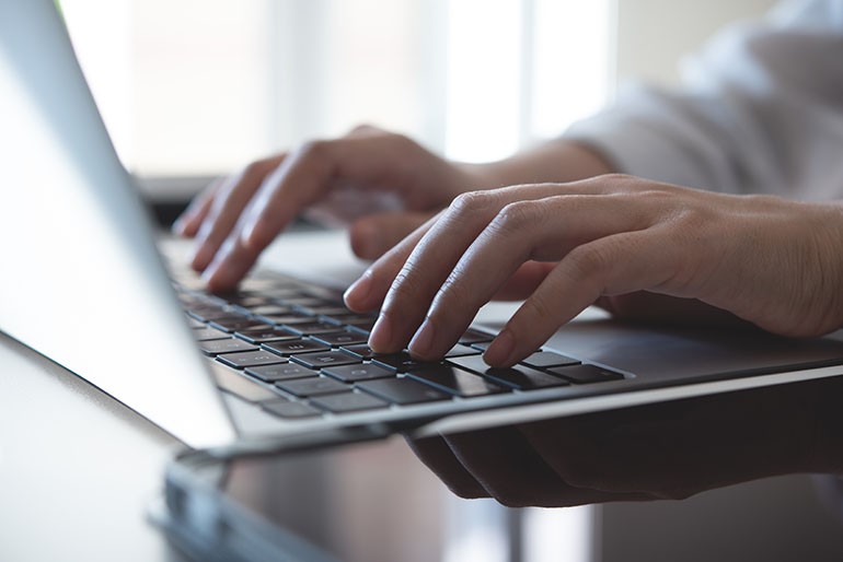 2026年版Amazonコスメ画像対策！プロが教えるガイドラインの壁と突破口