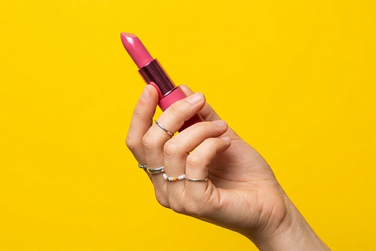 結論から言います。色がくすむ原因は「光を分けていない」からです