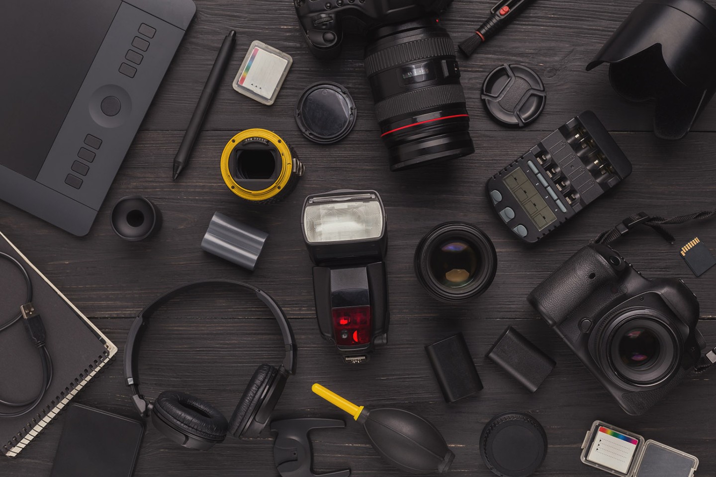 ヘリテージデザイン機の人気｜Nikon Zf・Zfcが支持される理由