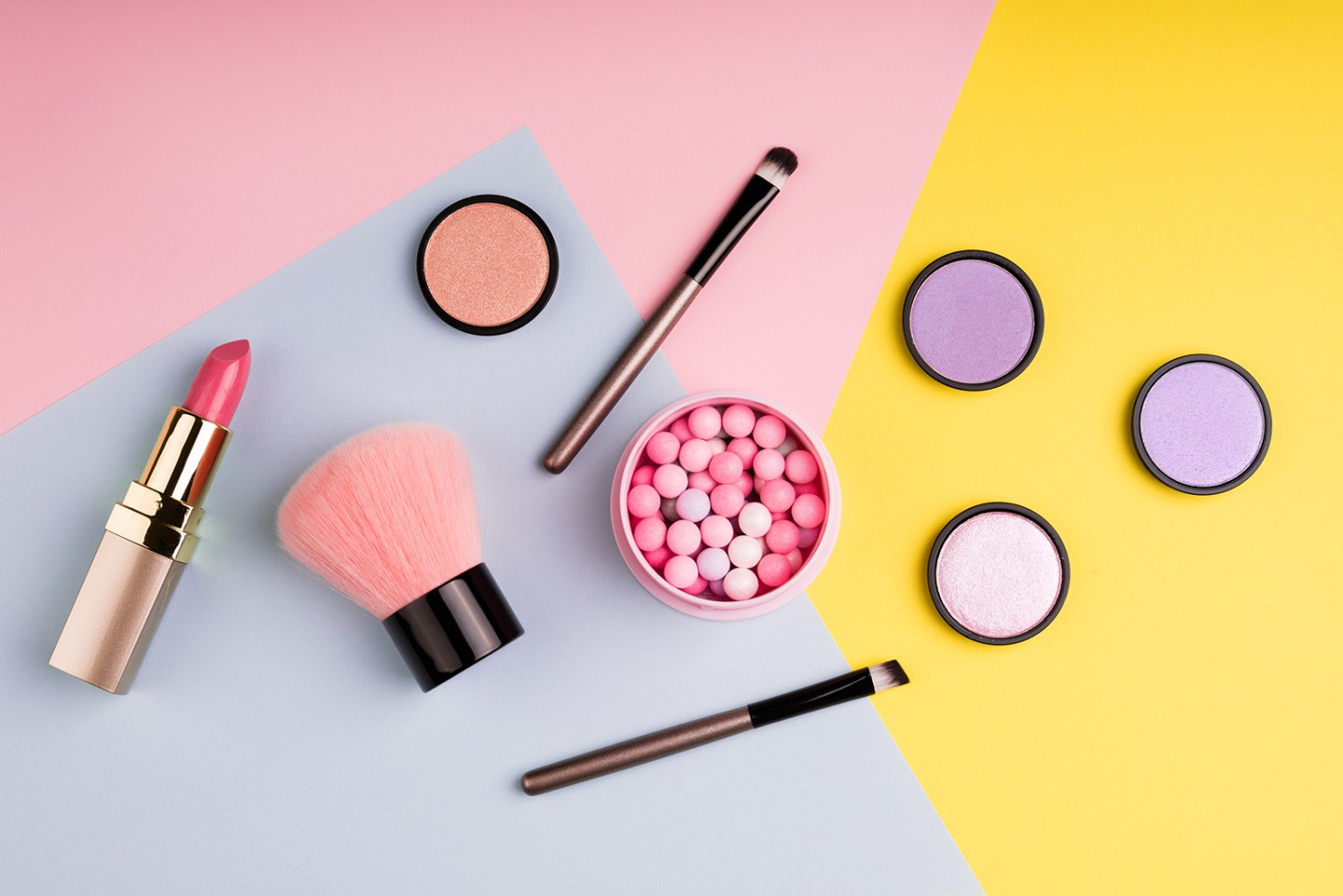 冬の化粧品は、なぜ「写真」で売れ行きに差がつくのか？