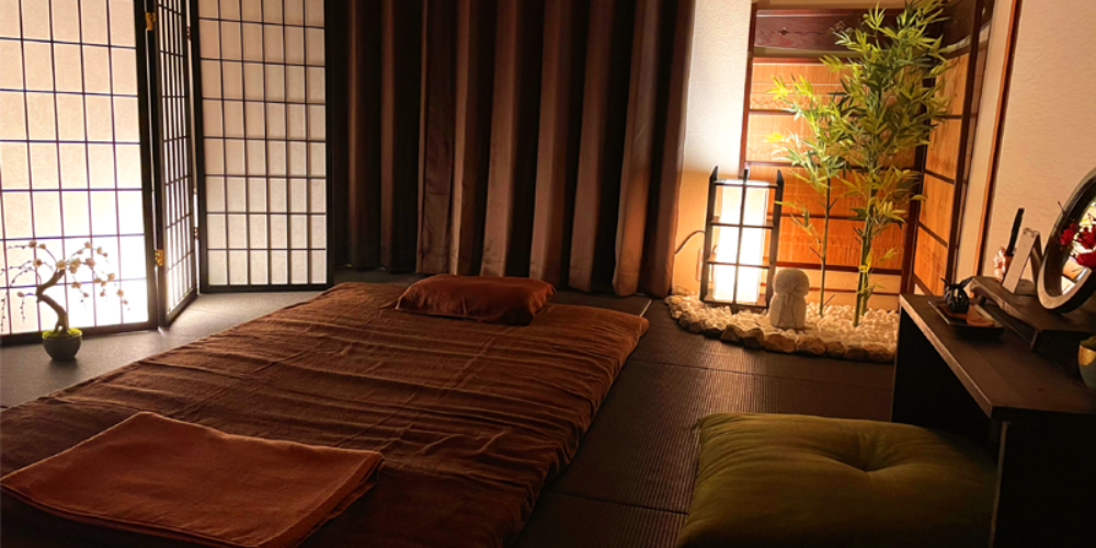 ちいさな隠れ家サロン はなころん