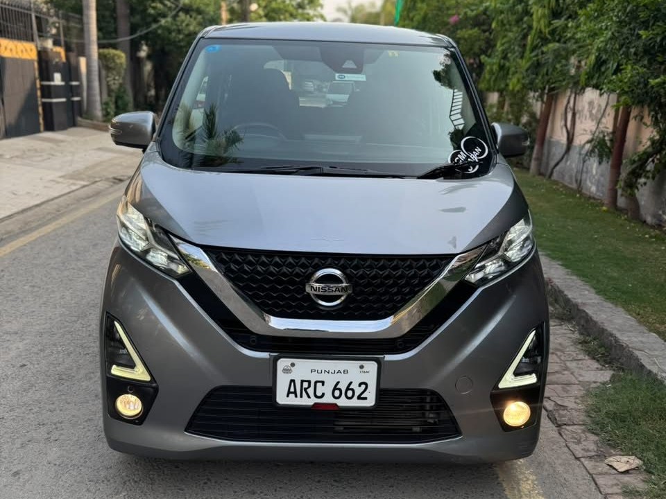 Nissan Dayz Highway Star
