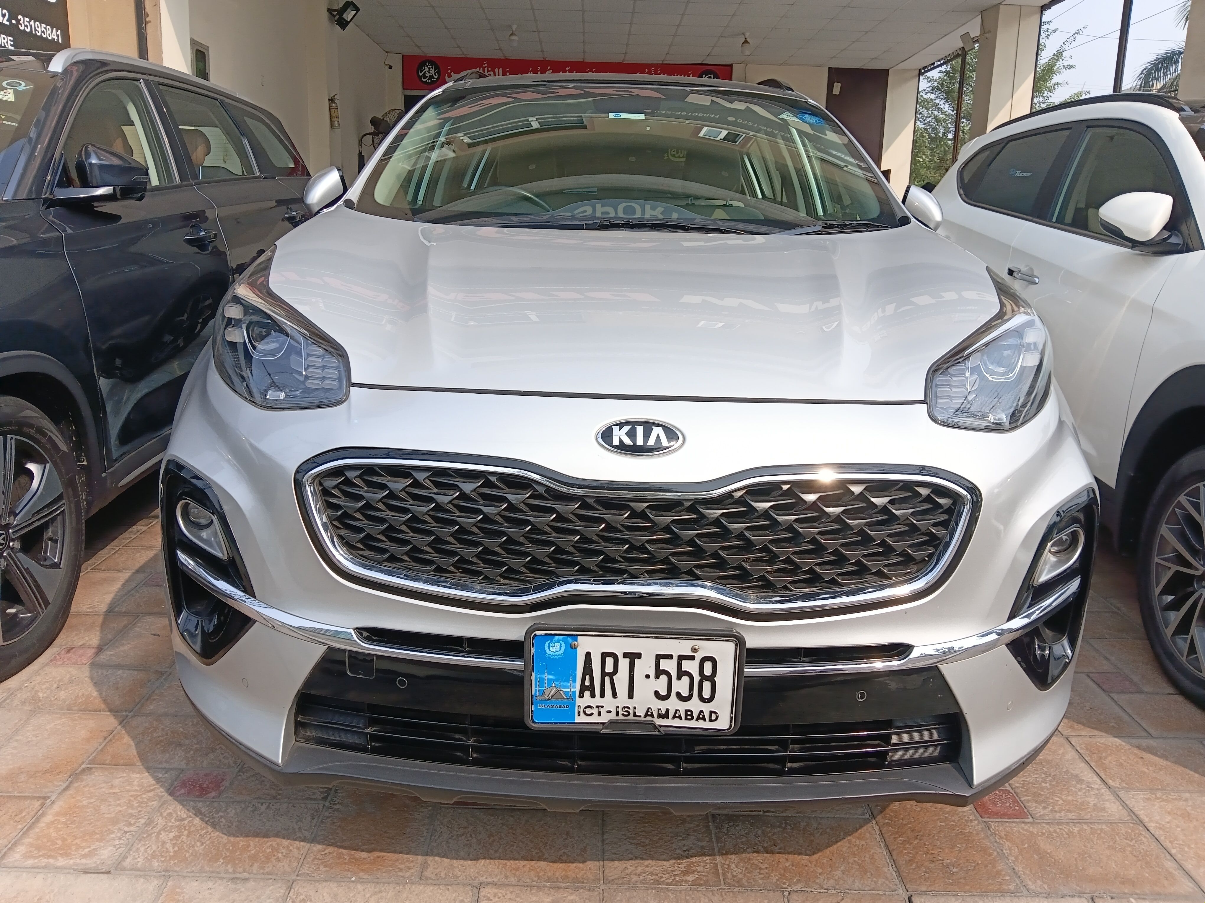 KIA Sportage AWD - photo 1