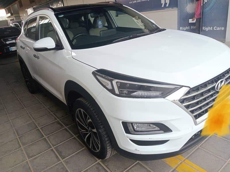 Hyundai Tucson AWD A/T Ultimate 1999cc, Automatic, Petrol - photo 1
