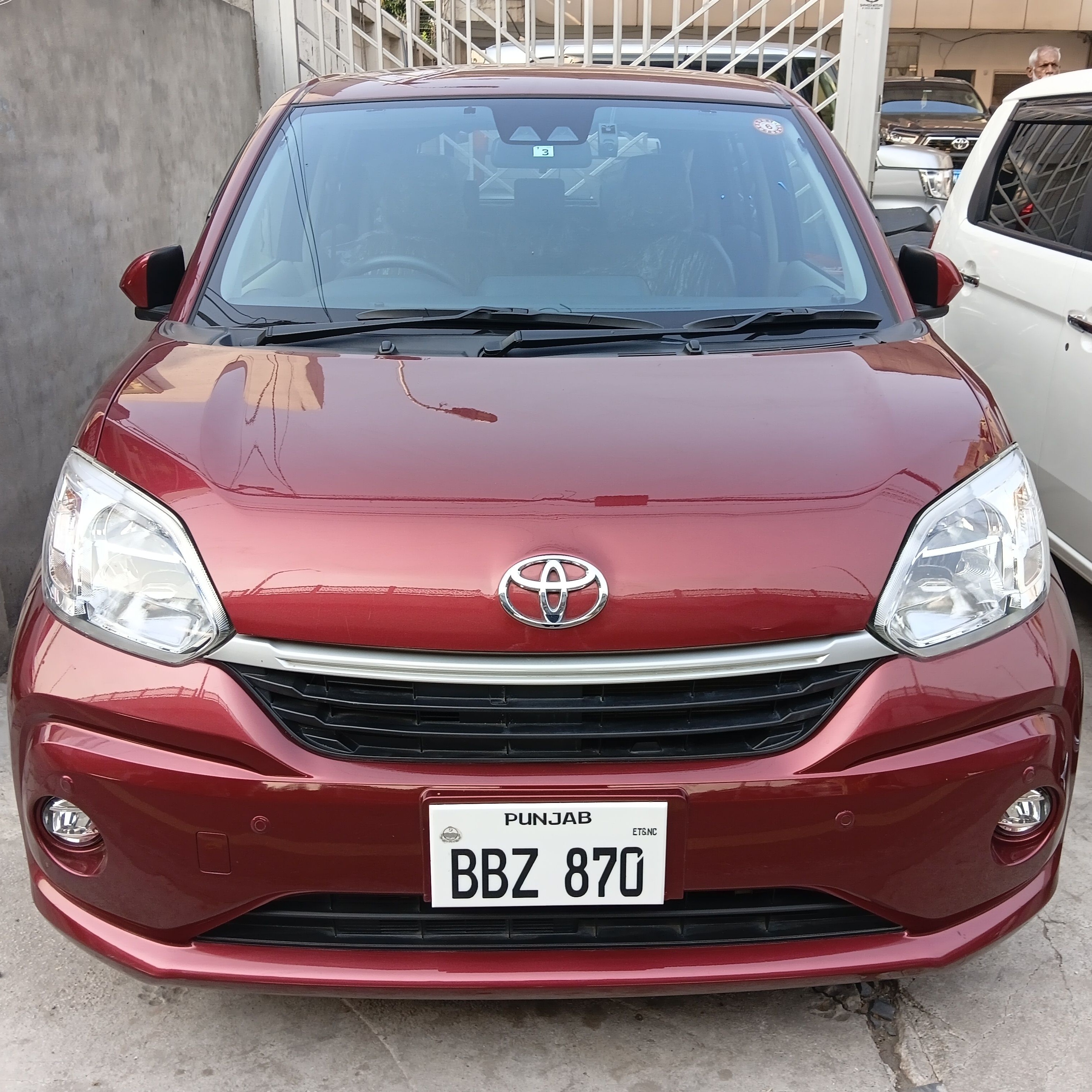 Toyota Passo X G Package 996cc, Automatic, Petrol - photo 1