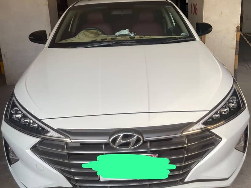 Hyundai Elantra Hybrid - photo 1