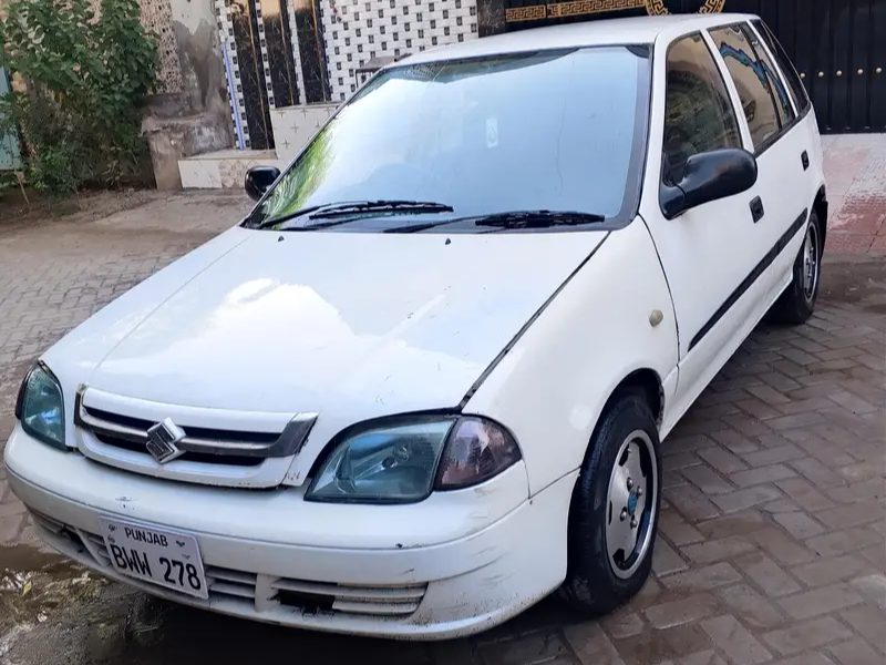 Suzuki Cultus