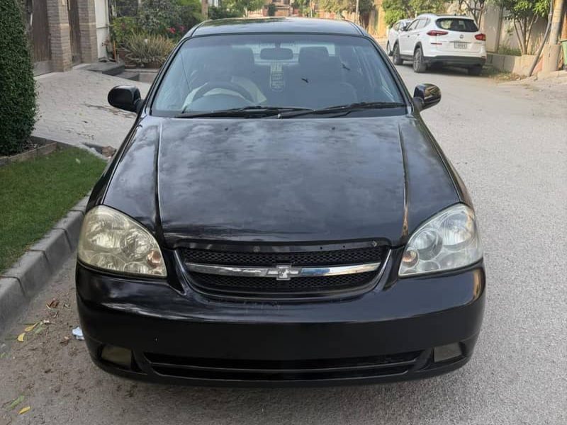 Chevrolet Optra - photo 1