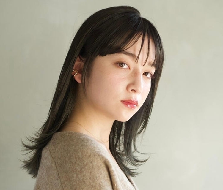 ミディアム 30代 40代大人の髪型 フォトギャラリー Baila