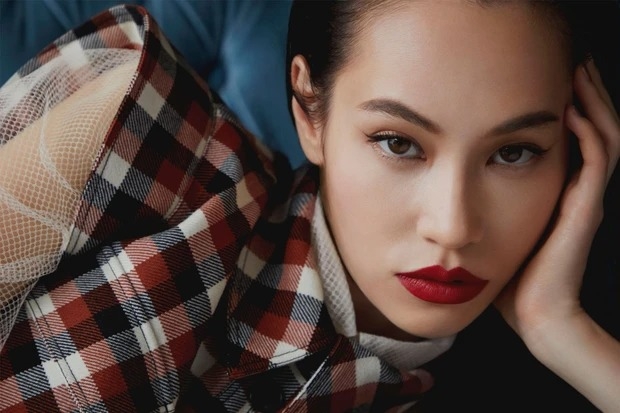 「ディオール」のアイコニックなリップスティックを纏った水原希子さんと北村匠海さんの特別なルック！