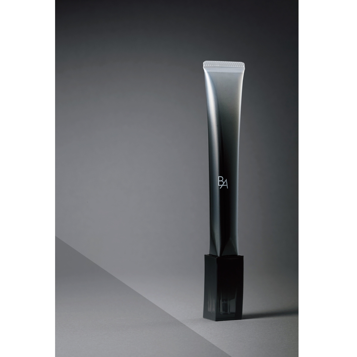 『MAQUIA年間ベストコスメ2022』GALLERY_1_1