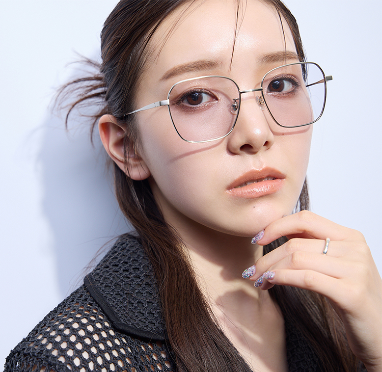 マキア　サングラス　おすすめ　選び方　Zoff　Y2K ウェリントン型