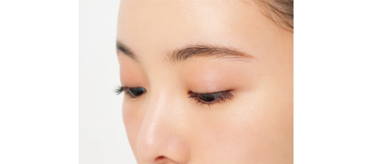 伏し目でしばし休憩......