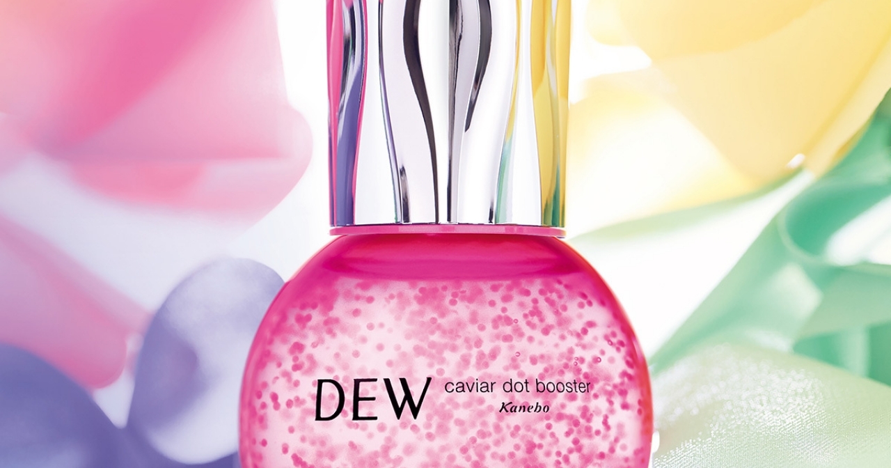 パシャッと弾けて、もっちりハリ密肌へ DEWの新導入美容液で充実した