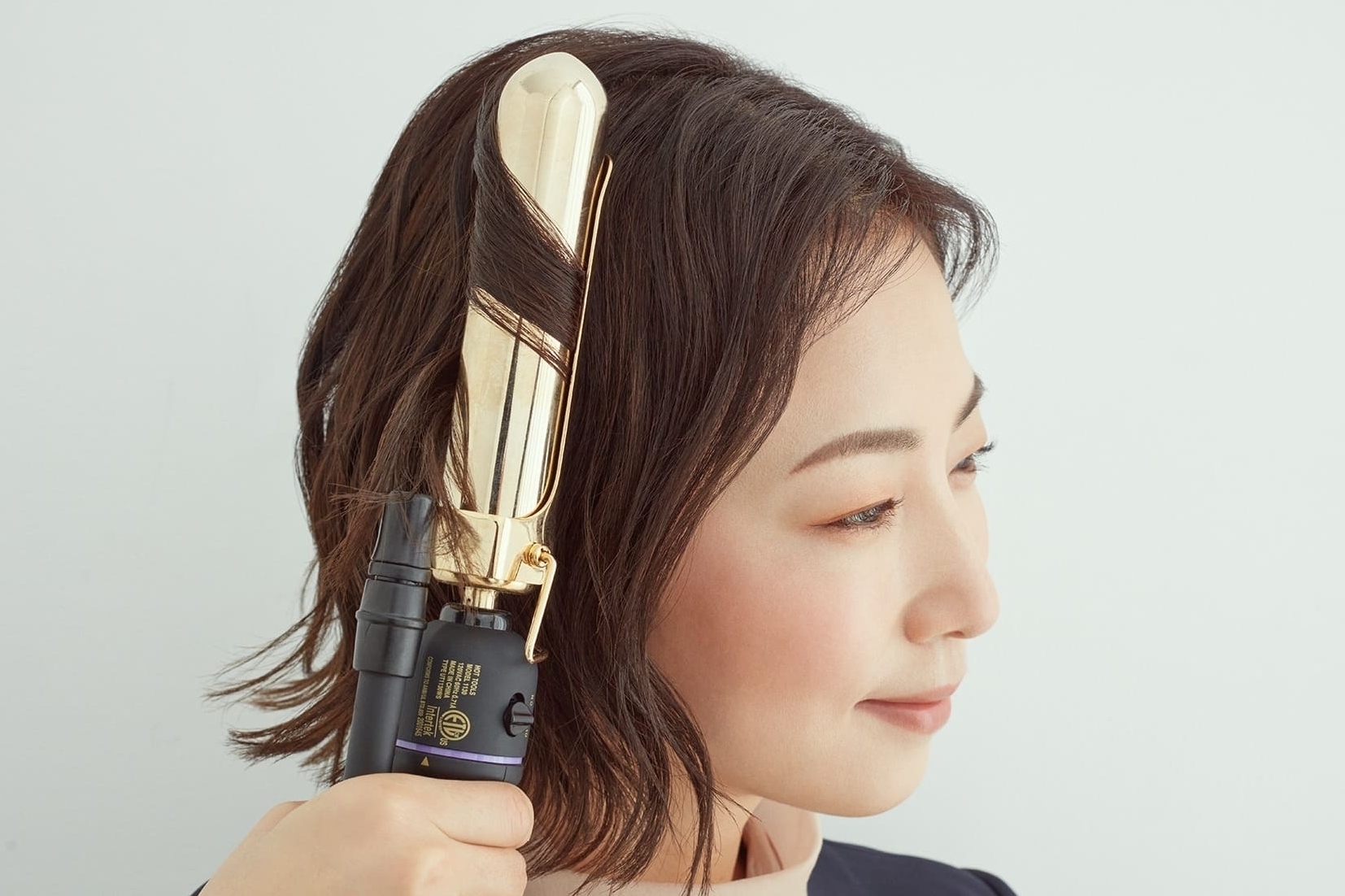 MEGUMIさん 髪 ヘアアレンジ 巻き方