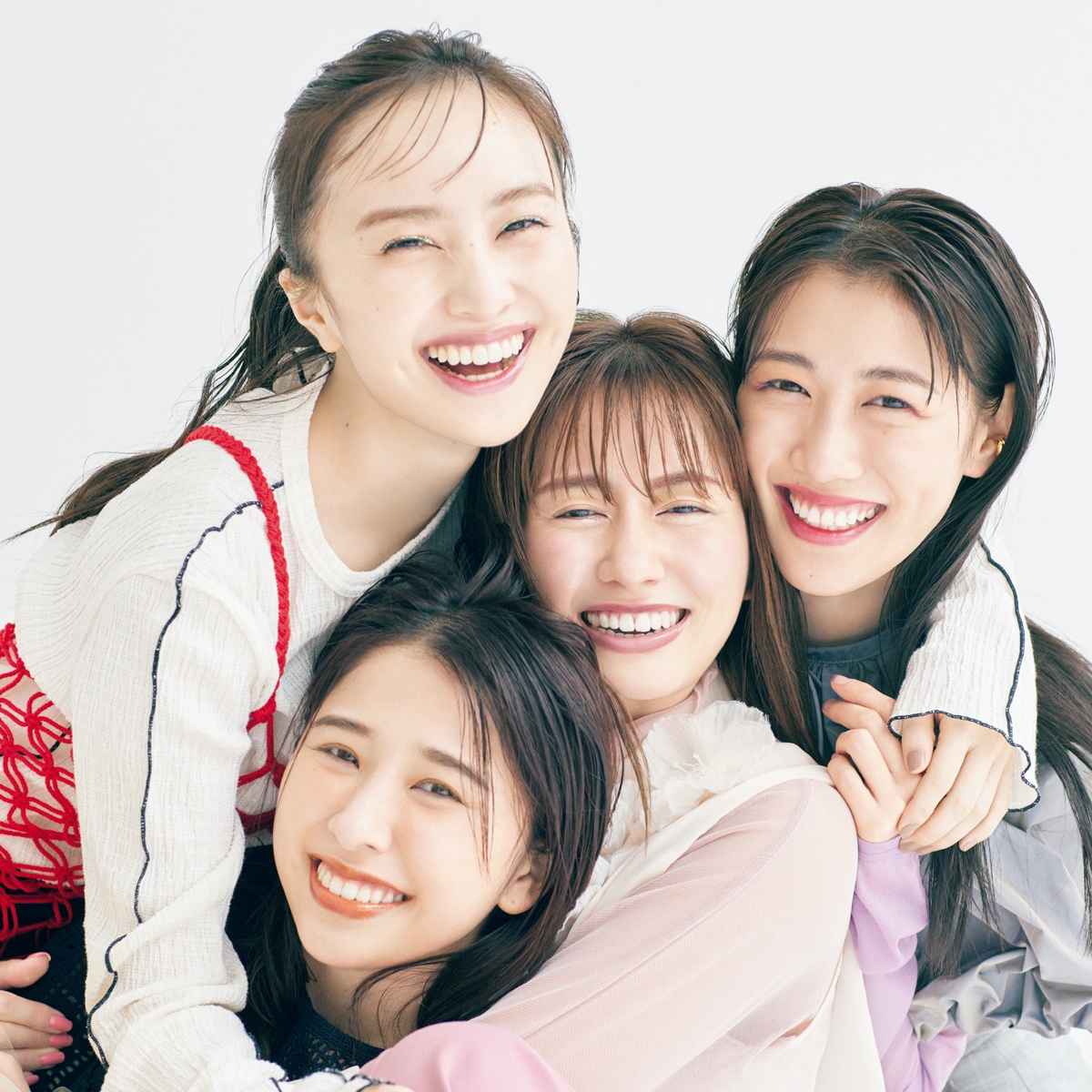 ももクロ　カラーメイク　ももいろクローバーZ　メイク　コスメ