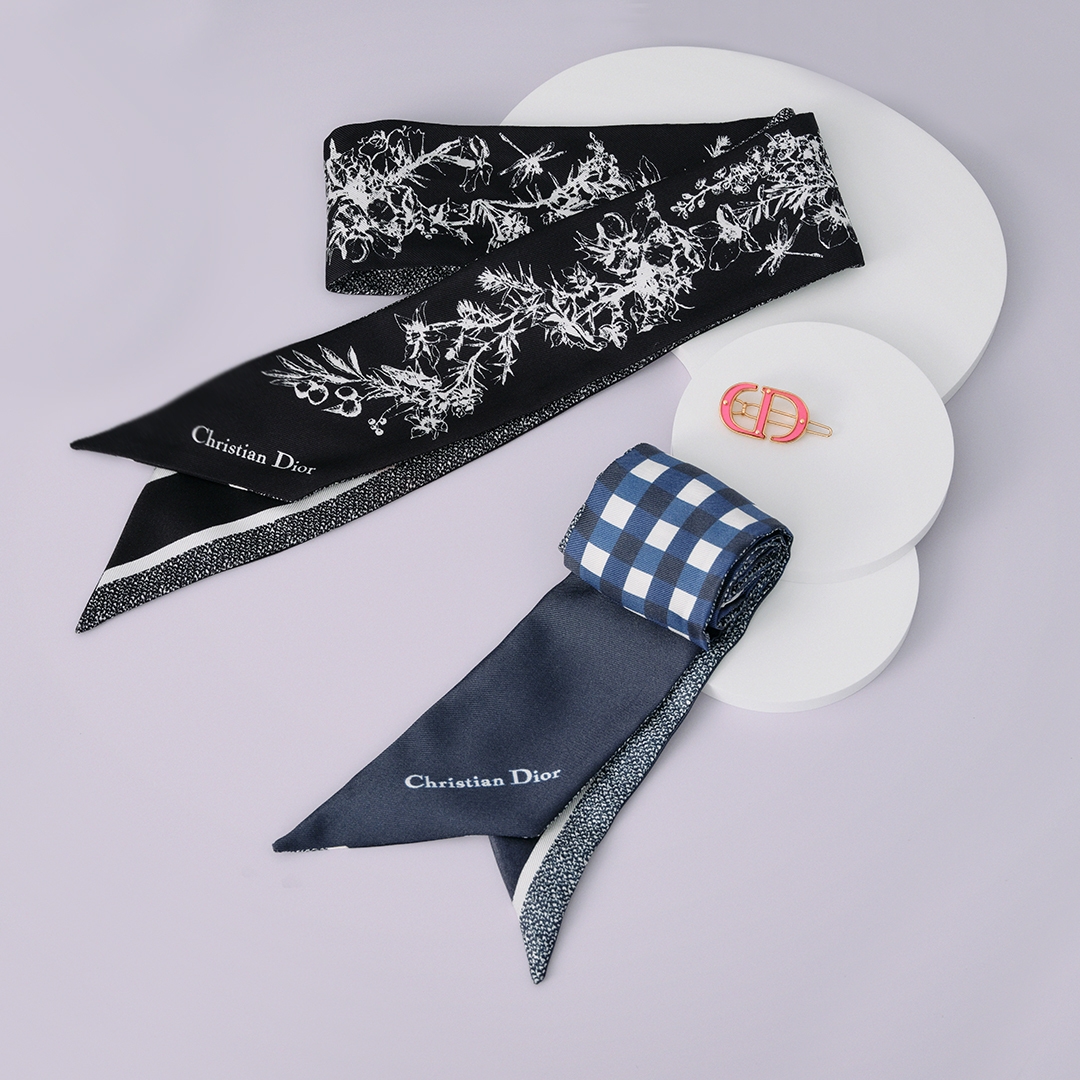 ディオール スカーフ ミッツァ ヘアピン