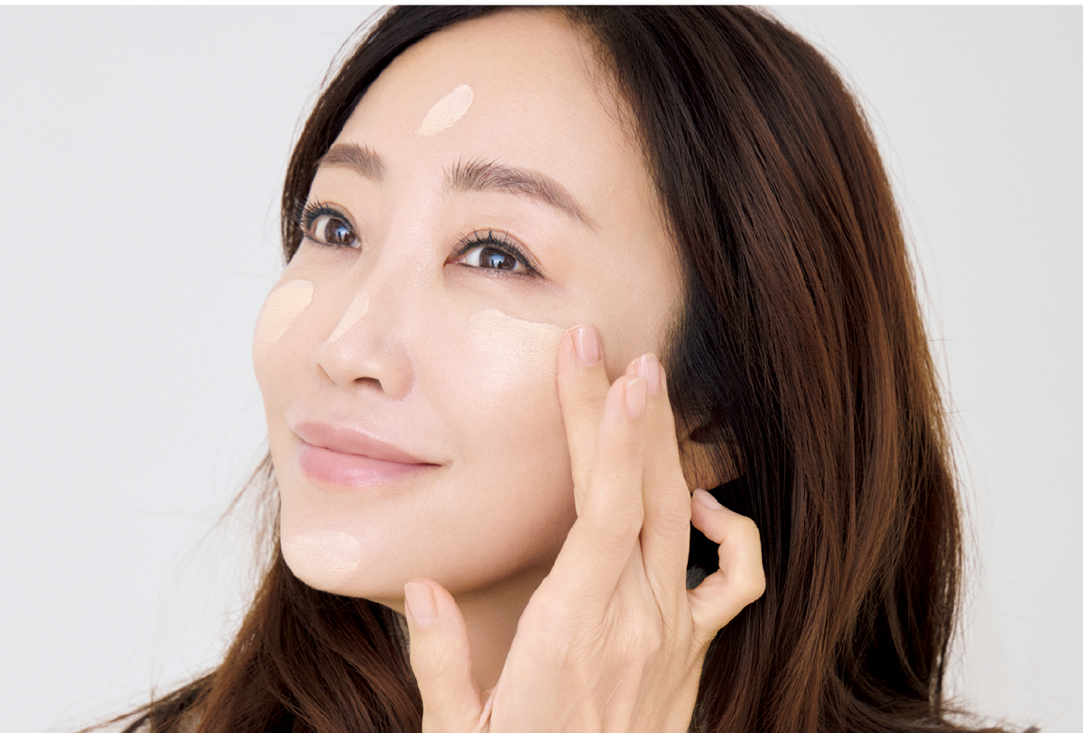 神崎恵さん直伝 KANEBO カネボウ ライブリー スキン ウェアⅡの塗り方