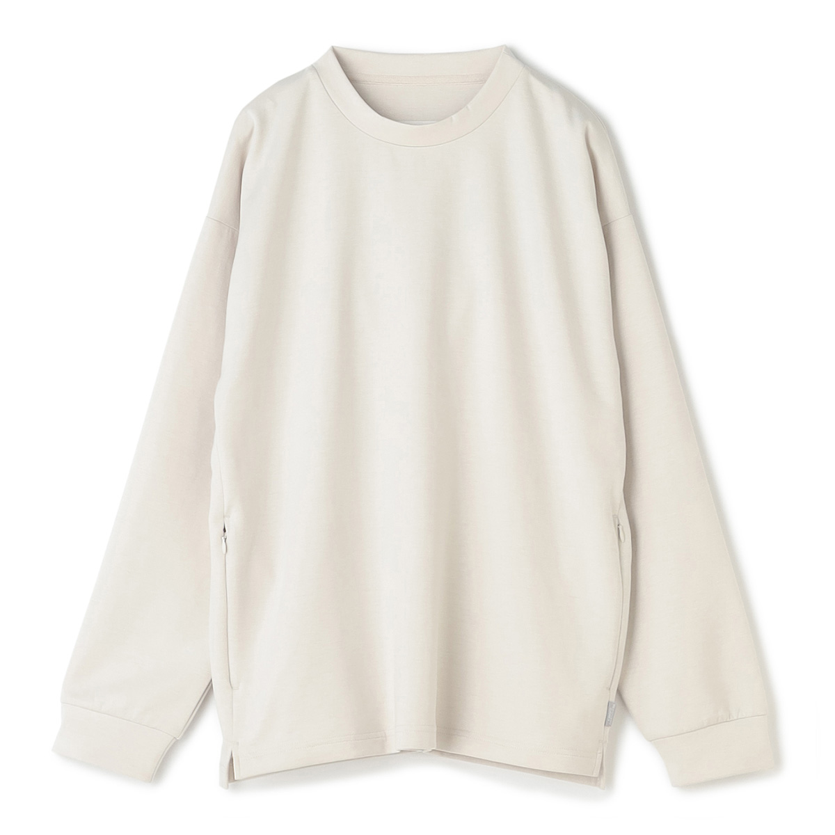 マキア　山本舞香　美活　AOKI　リカバリーウェア　プルスウェット オフホワイト