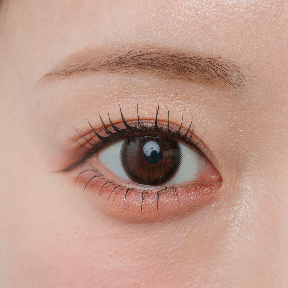 声優石飛恵里花アイメイク完成開け