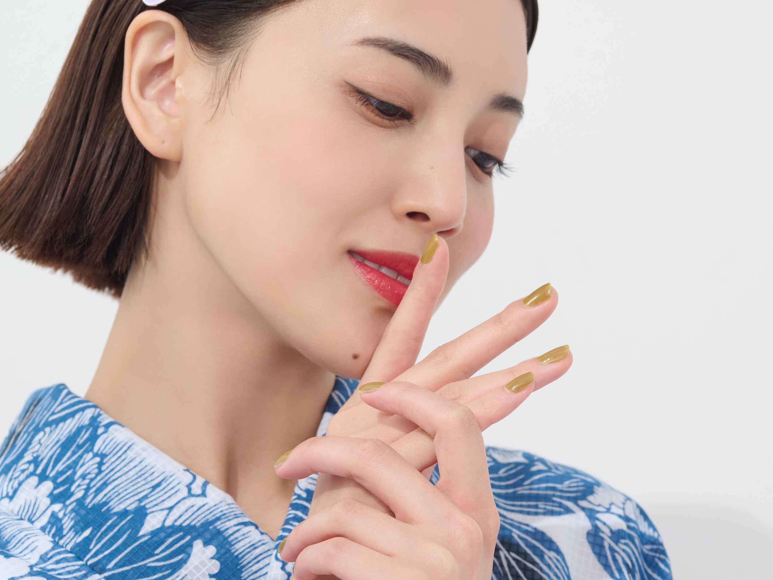 浴衣 ショートヘア メイク 藤井夏恋