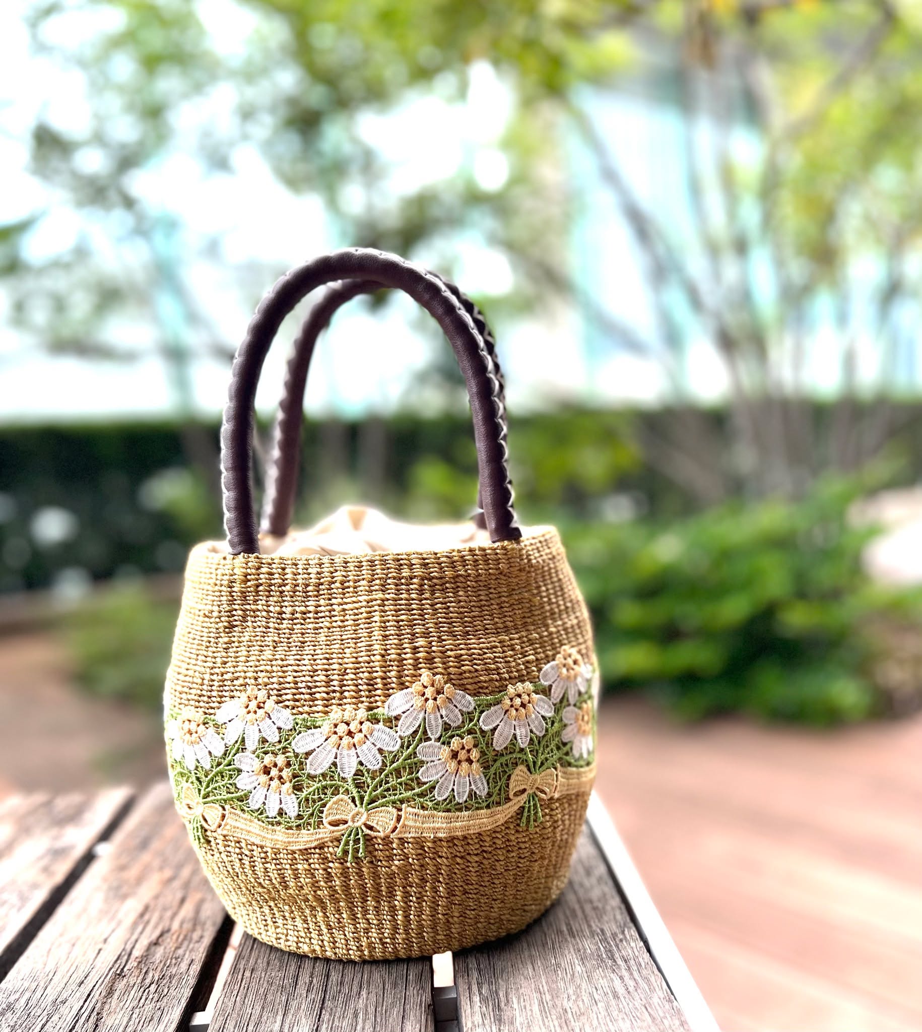 マキアエディターの「近沢レース」コレクション PhotoGallery_1_1