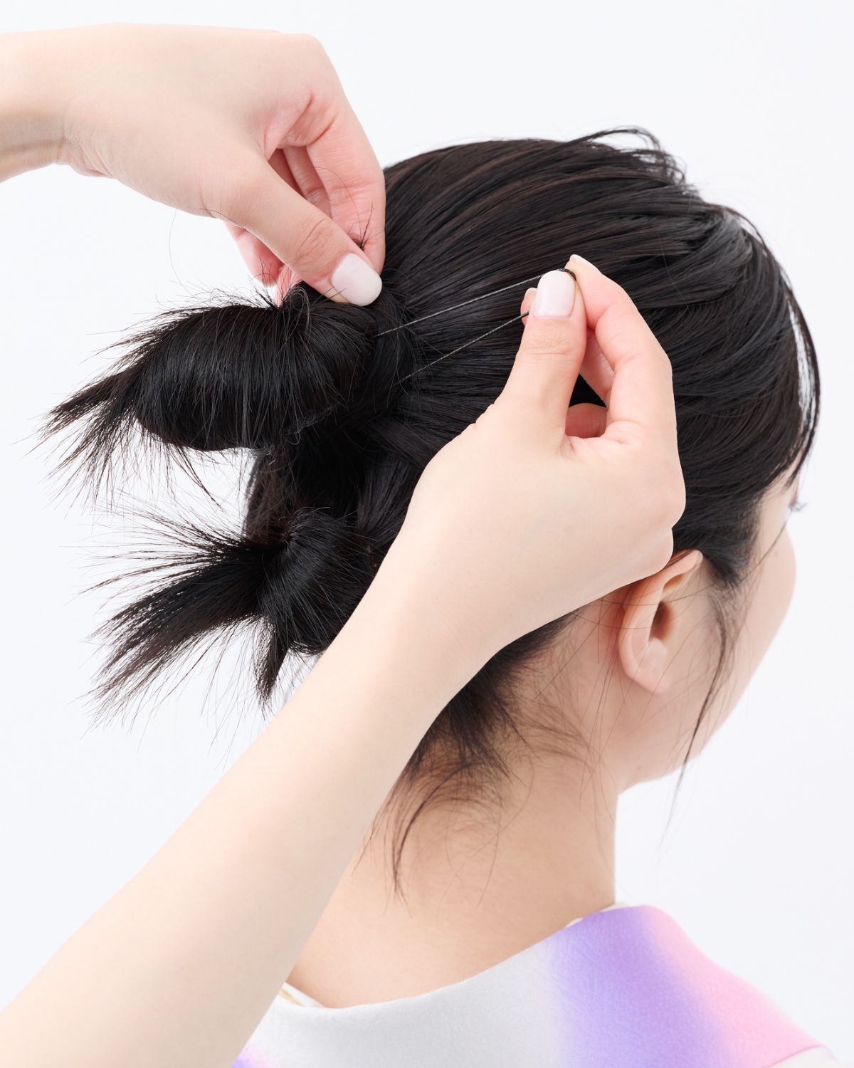 【卒業式袴ヘアアレンジ・ミディアム➁】ツンツン毛束感が可愛い♡ 韓国っぽカチモリヘア　STEP２